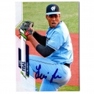 Luis Frias autograph